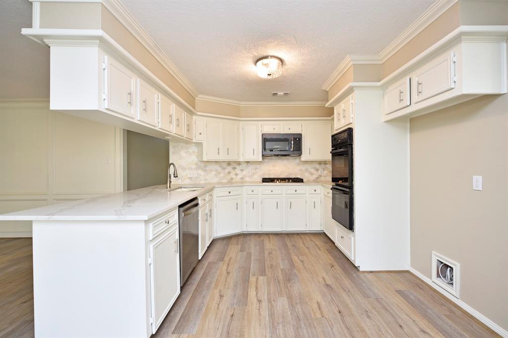 15015 Penn Hills Ln, Houston, Texas image 13