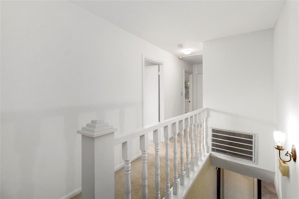 605 N Rivershire Drive, Conroe, Texas image 33