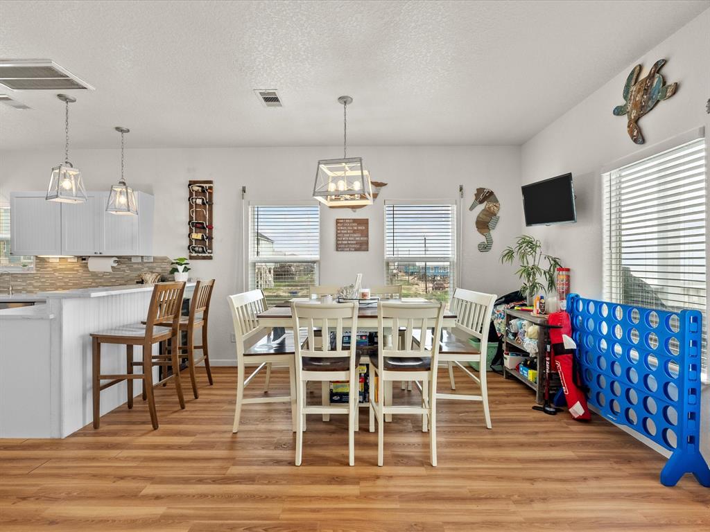 106 Sand Dune Ct, Surfside Beach, Texas image 19