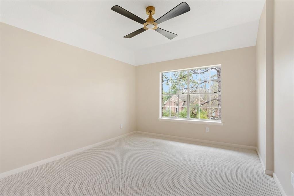 1309 Buttonwood Drive, Friendswood, Texas image 33
