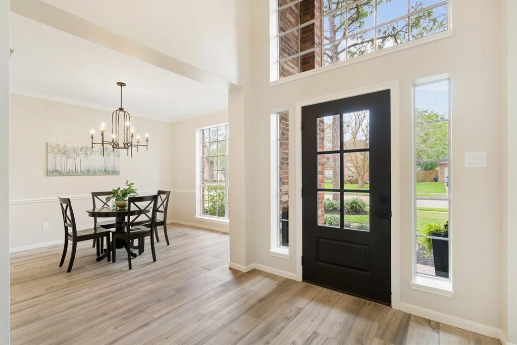 1309 Buttonwood Drive, Friendswood, Texas image 13