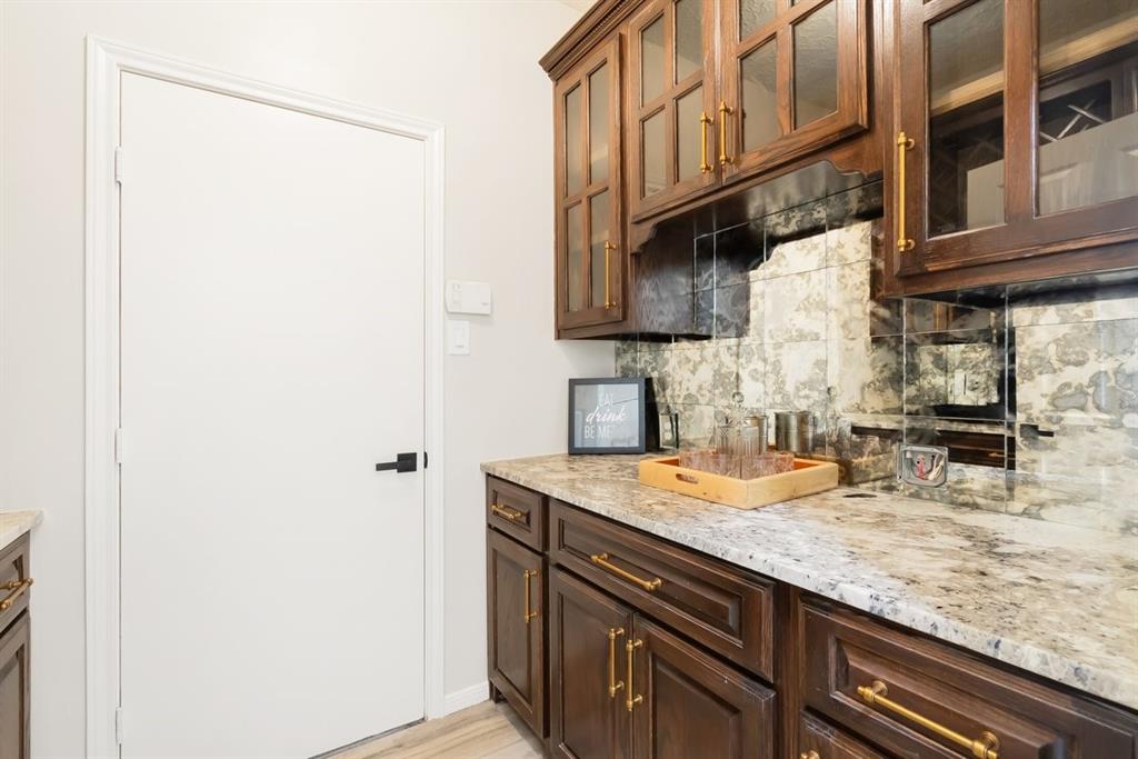 1309 Buttonwood Drive, Friendswood, Texas image 22