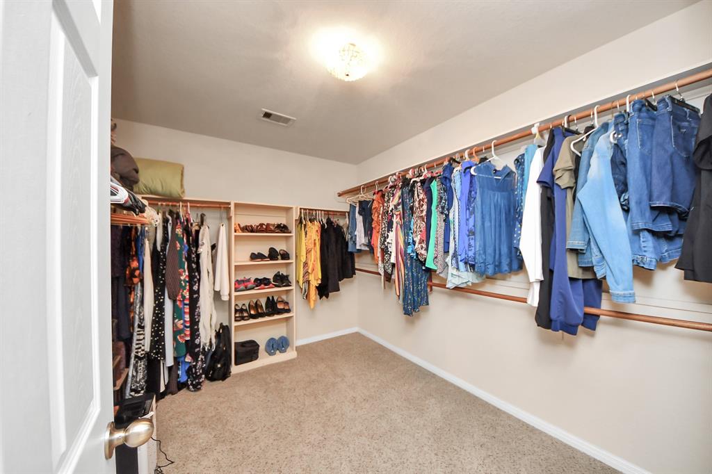 6822 Oaken Gate Way, Humble, Texas image 32
