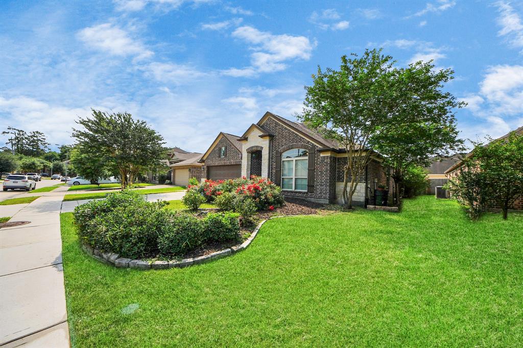 6822 Oaken Gate Way, Humble, Texas image 3