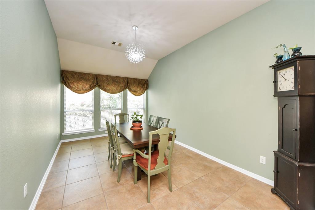 6822 Oaken Gate Way, Humble, Texas image 14