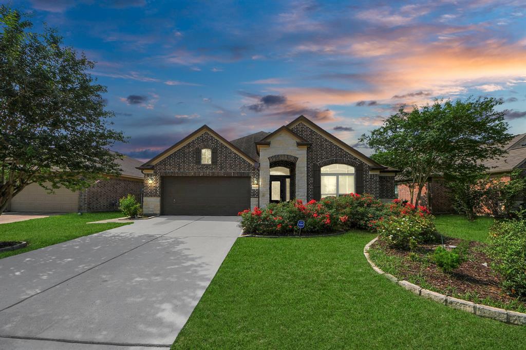 6822 Oaken Gate Way, Humble, Texas image 2