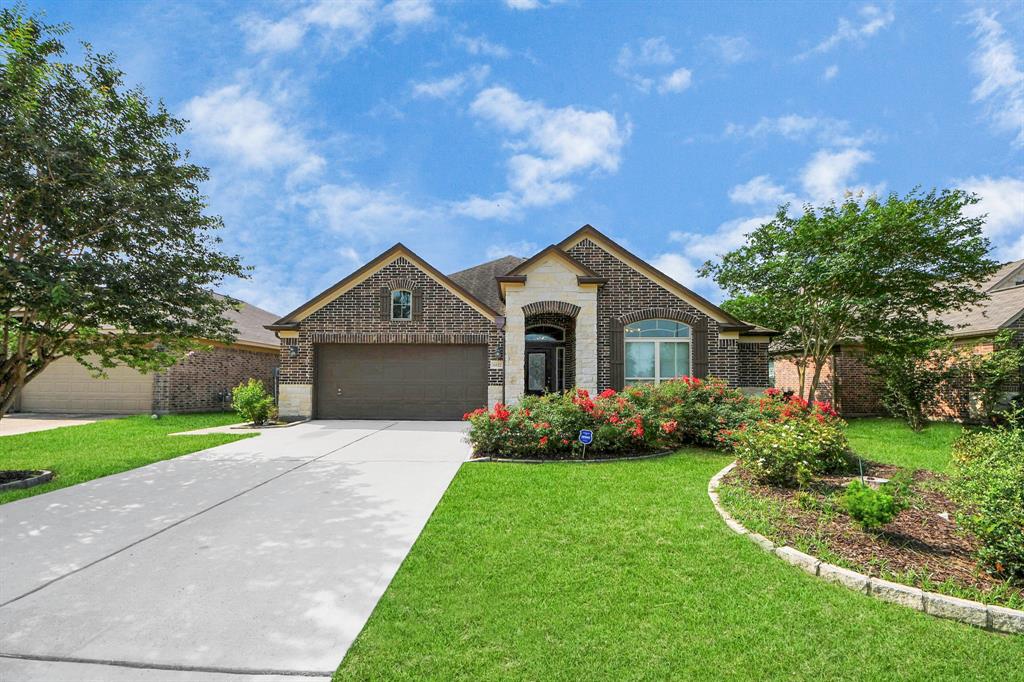 6822 Oaken Gate Way, Humble, Texas image 1
