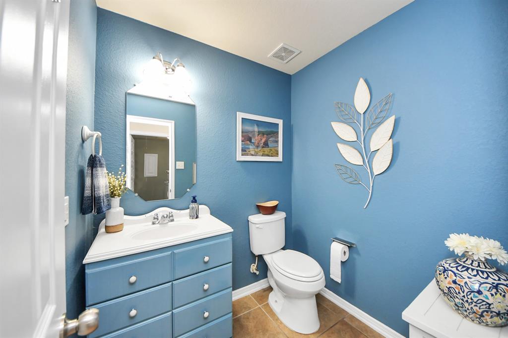 6822 Oaken Gate Way, Humble, Texas image 11