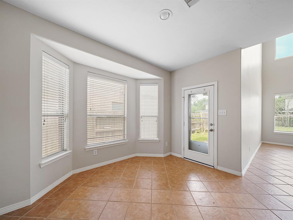 4015 Candle Cove Court, Sugar Land, Texas image 14