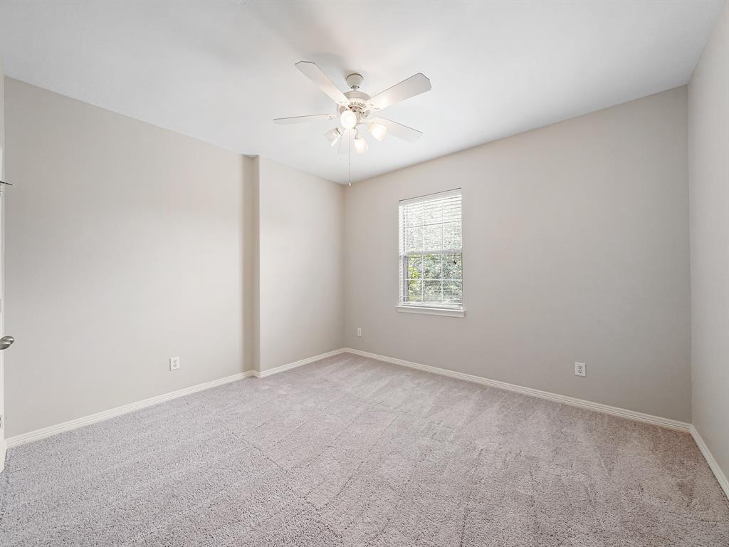 4015 Candle Cove Court, Sugar Land, Texas image 27