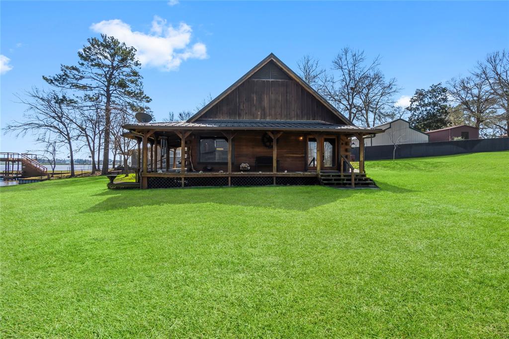 586 Beverly Boulevard, Onalaska, Texas image 3
