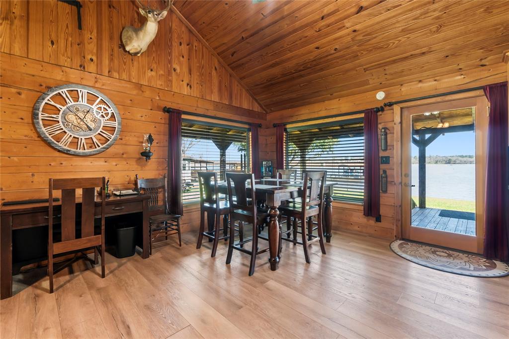 586 Beverly Boulevard, Onalaska, Texas image 12