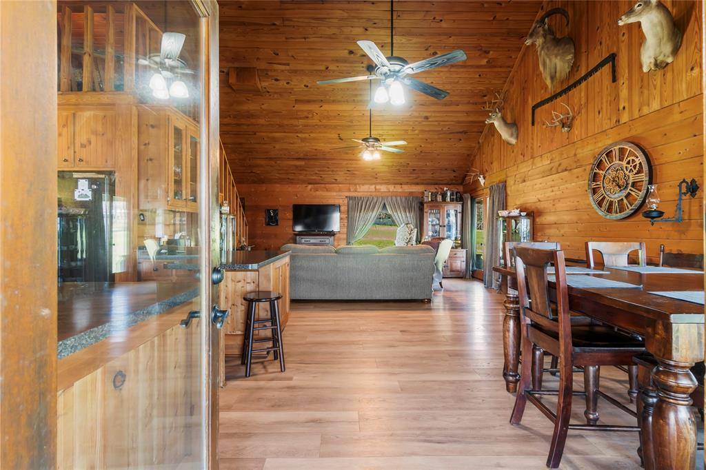 586 Beverly Boulevard, Onalaska, Texas image 11