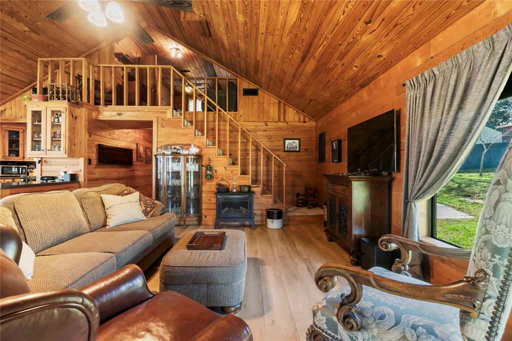 586 Beverly Boulevard, Onalaska, Texas image 14