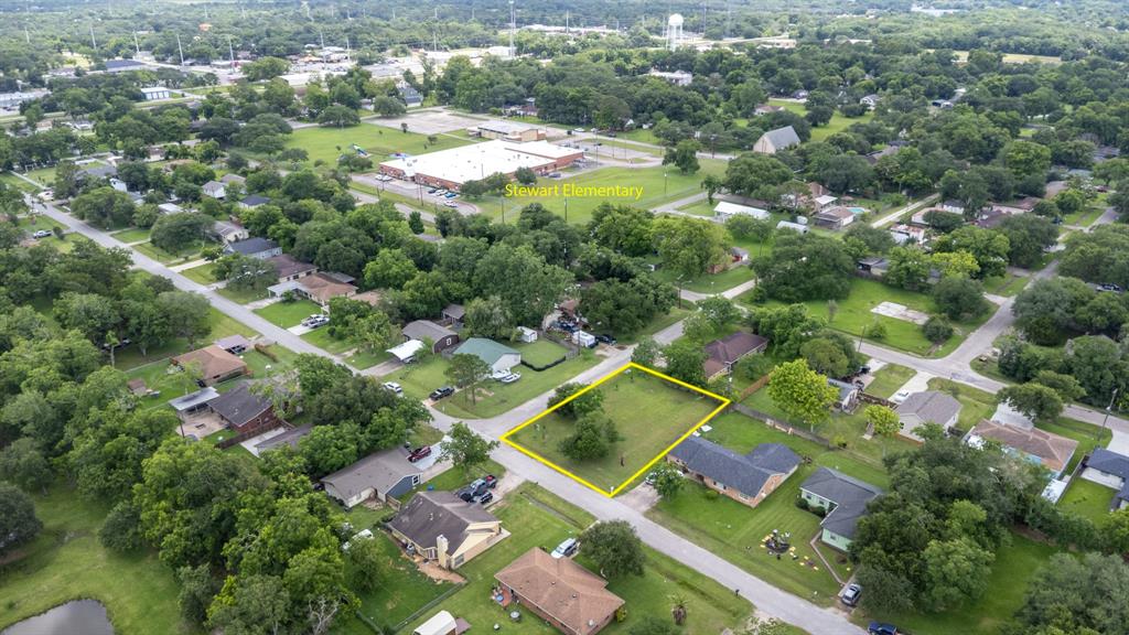 Lot 28 Smith Drive, Hitchcock, Texas image 1