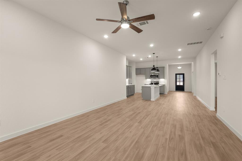 830 Falling Cave Drive, Willis, Texas image 14