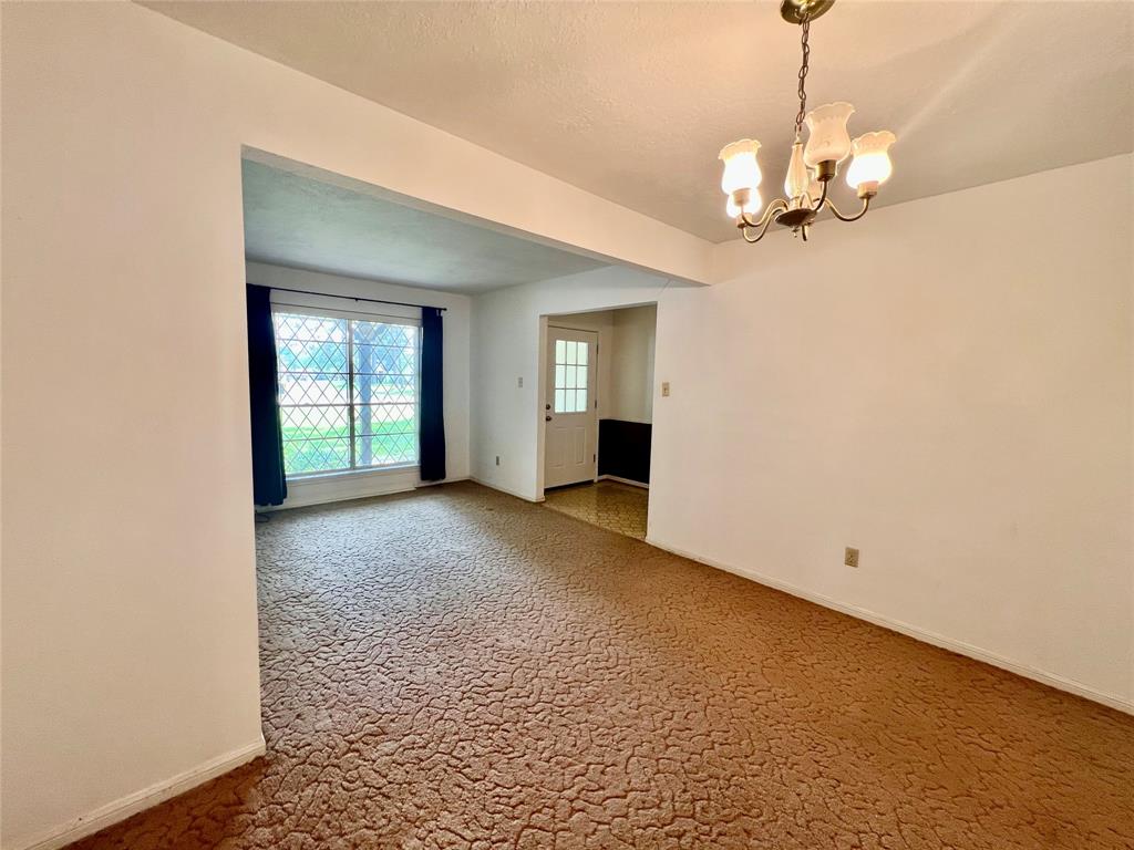 2114 Eagle Point Road, Crosby, Texas image 10