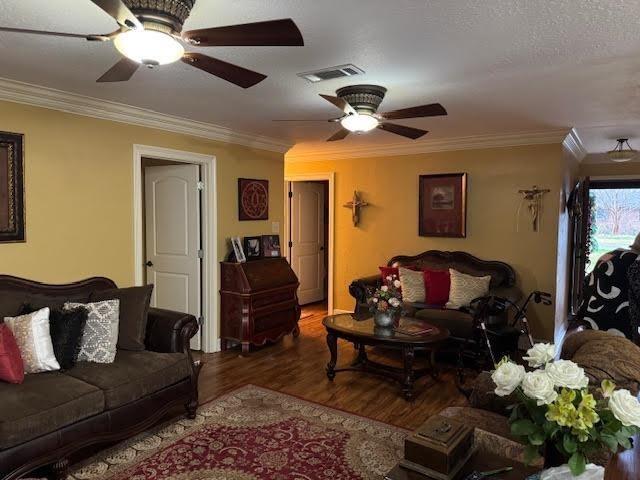 245 E Clover Street, Bridge City, Texas image 14