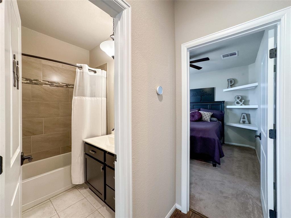 2518 Kelson Cove Drive, Texas City, Texas image 19