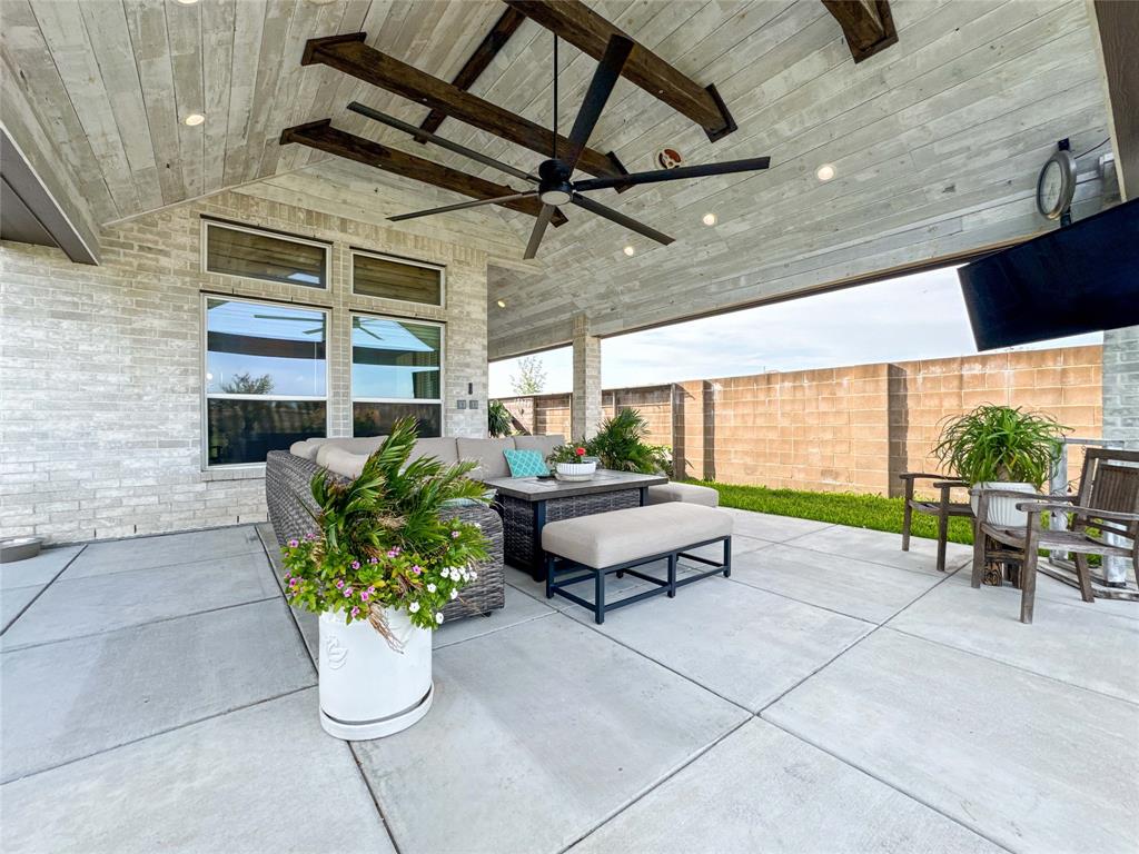2518 Kelson Cove Drive, Texas City, Texas image 25