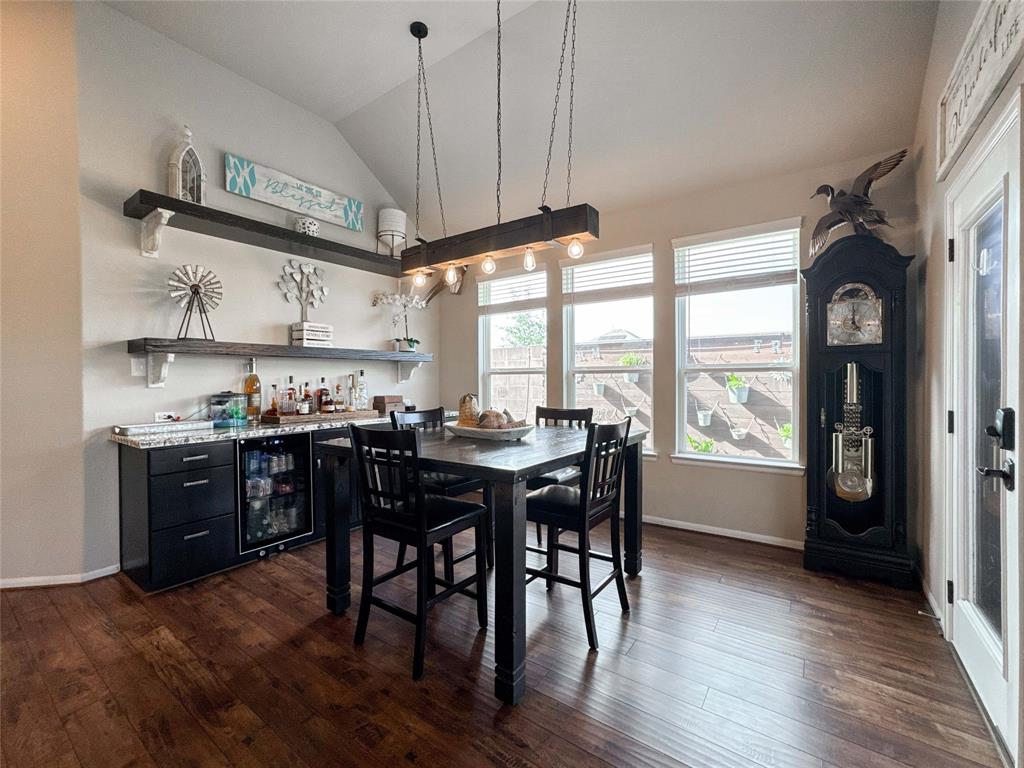 2518 Kelson Cove Drive, Texas City, Texas image 3