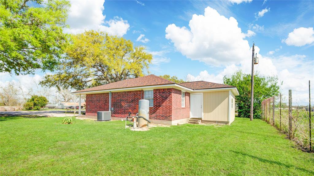 1032 County Road 44, Angleton, Texas image 34