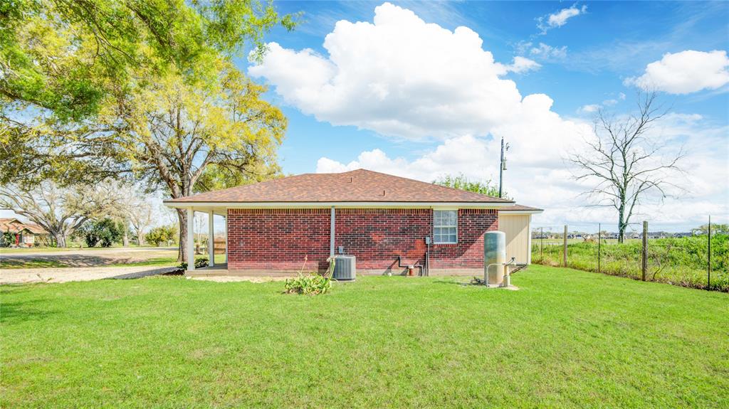 1032 County Road 44, Angleton, Texas image 35