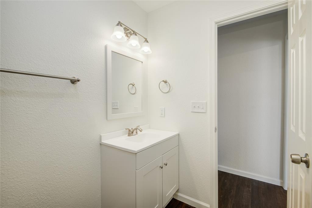 1032 County Road 44, Angleton, Texas image 24