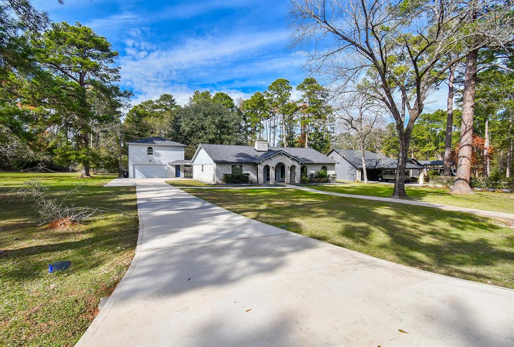 1106 Coe Road, Pinehurst, Texas image 1