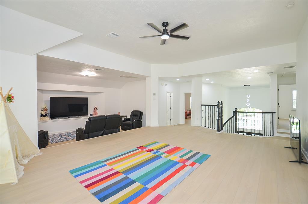 6010 Cross Creek Harbor Lane, Fulshear, Texas image 17