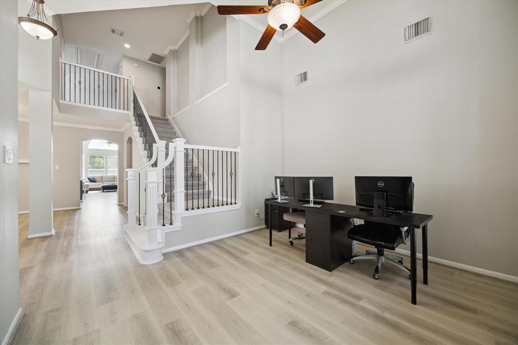 13406 Belle Helene Circle, Cypress, Texas image 4