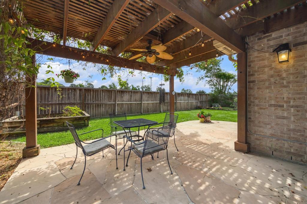 13406 Belle Helene Circle, Cypress, Texas image 36