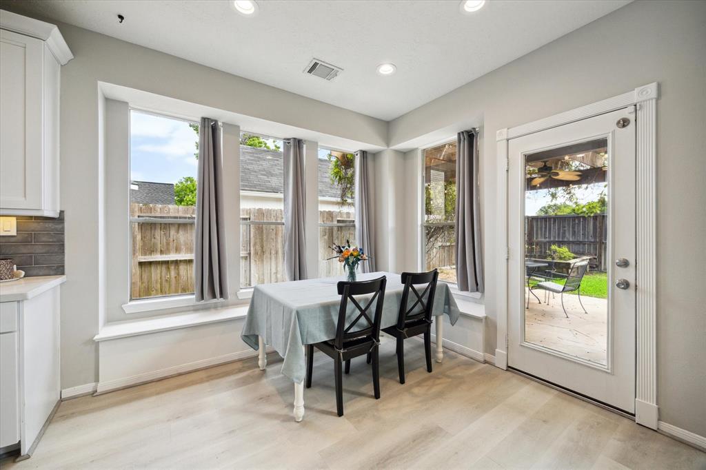 13406 Belle Helene Circle, Cypress, Texas image 17