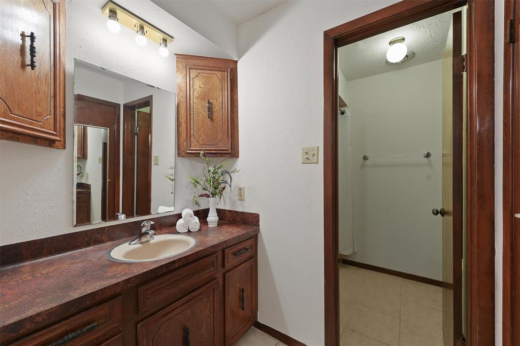 1313 Lynwood Road, Spring, Texas image 21