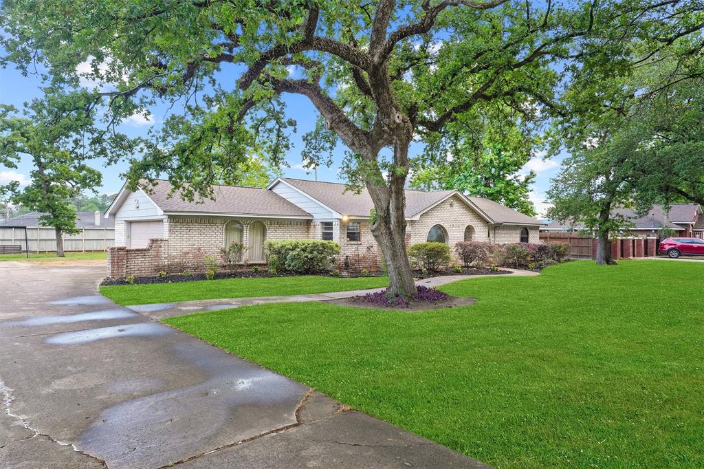 1313 Lynwood Road, Spring, Texas image 1