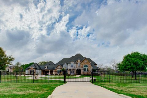 Single Family Residence in Missouri City TX 8534 Thornberry Hollow Court.jpg