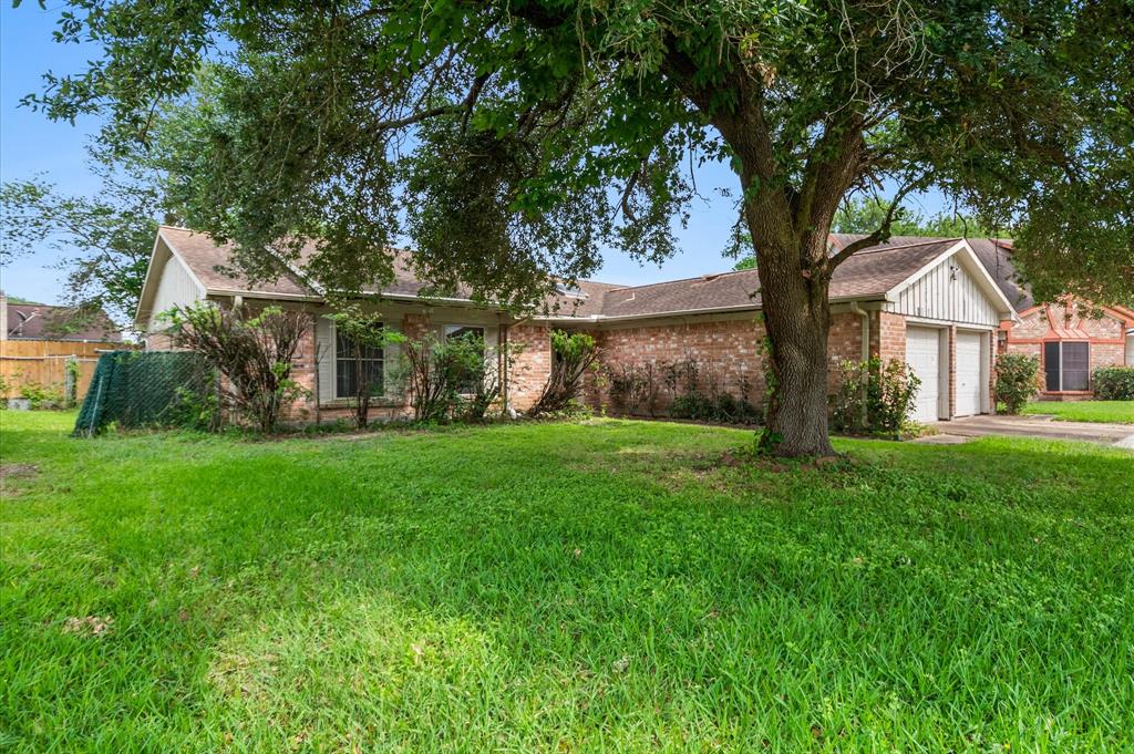 15823 Kueben Lane, Houston, Texas image 3