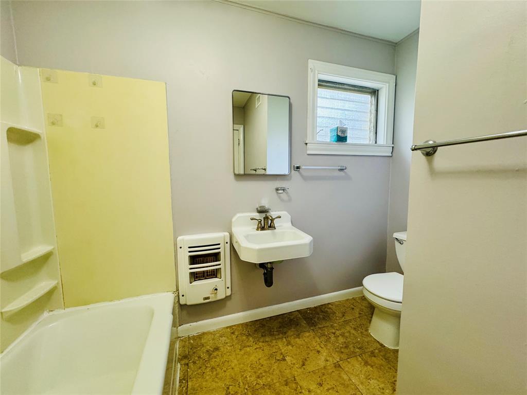 1410 Walton Street, Houston, Texas image 9