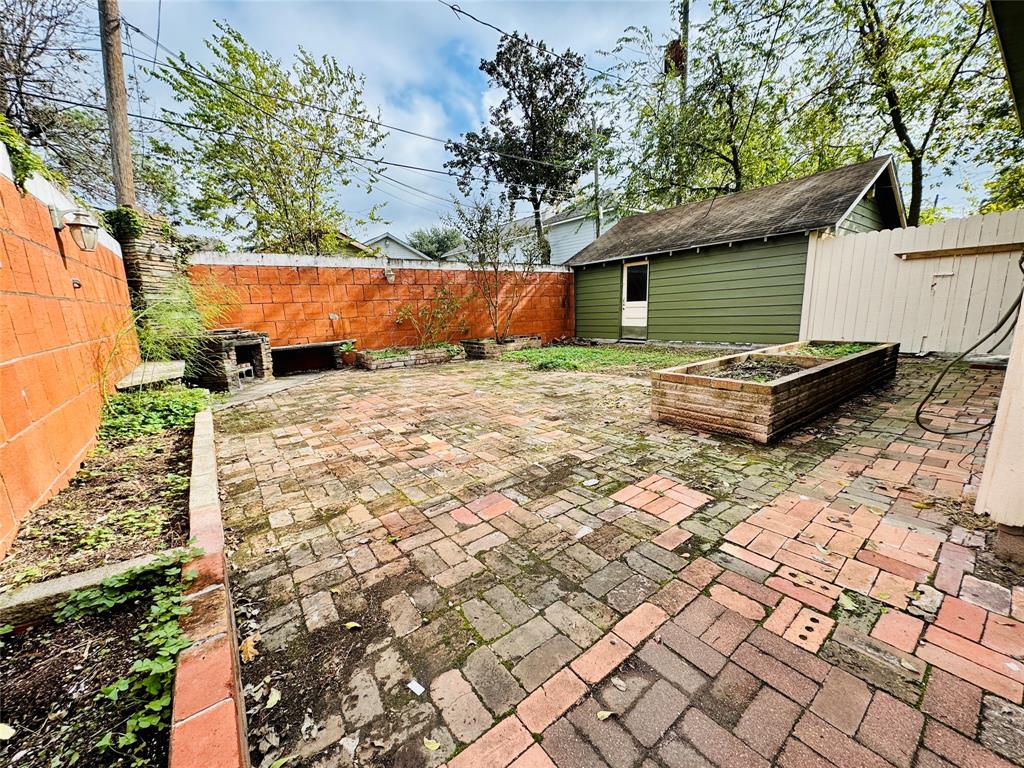 1410 Walton Street, Houston, Texas image 14