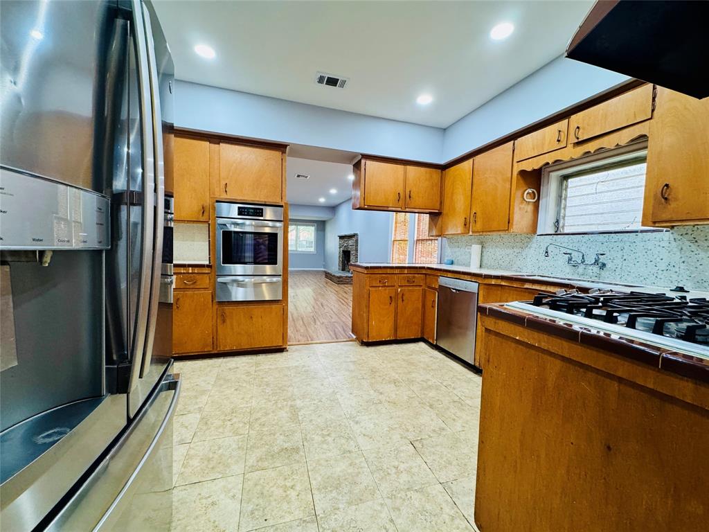 1410 Walton Street, Houston, Texas image 5