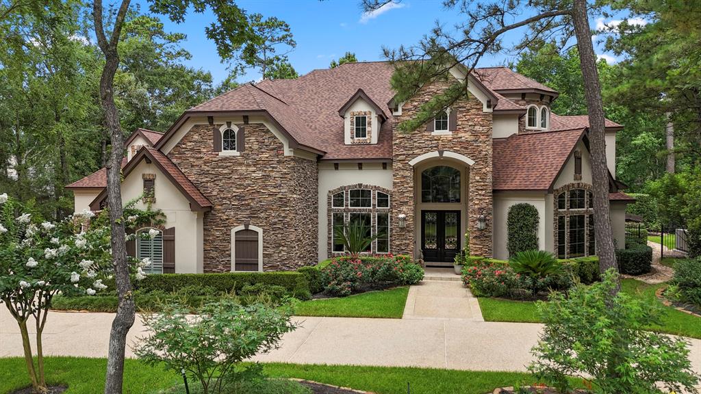 30 W Bracebridge Circle