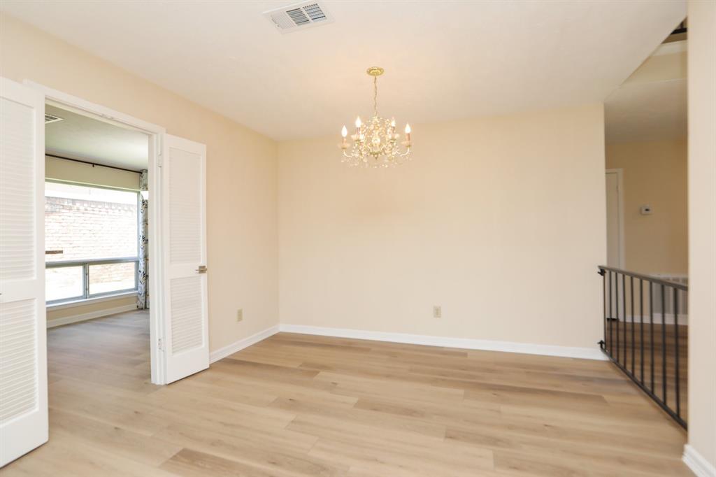 8606 Quail Vista Drive, Missouri City, Texas image 7