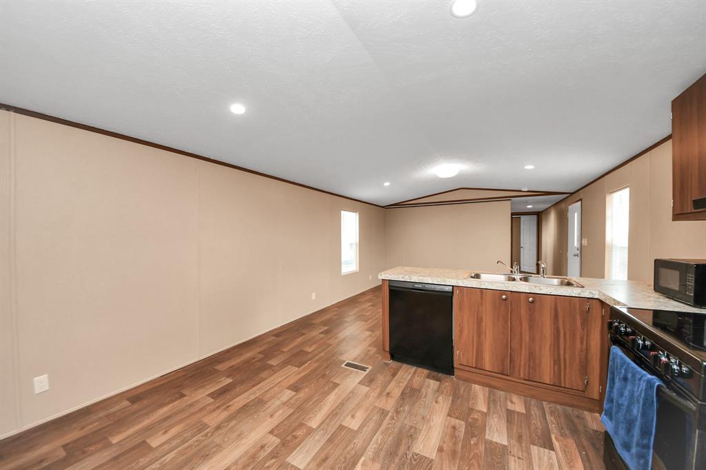 280 Rd 5504, Cleveland, Texas image 14