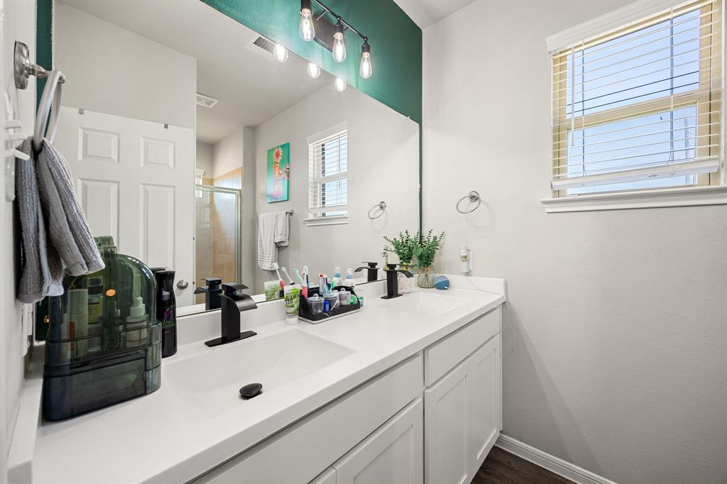 412 Long Beach Bay Drive, Katy, Texas image 25
