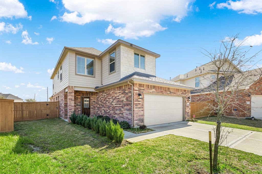 412 Long Beach Bay Drive, Katy, Texas image 12