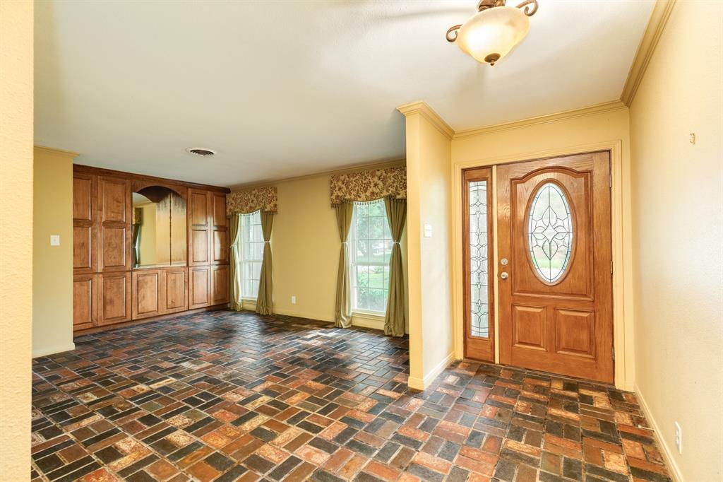 22 Maple Lane