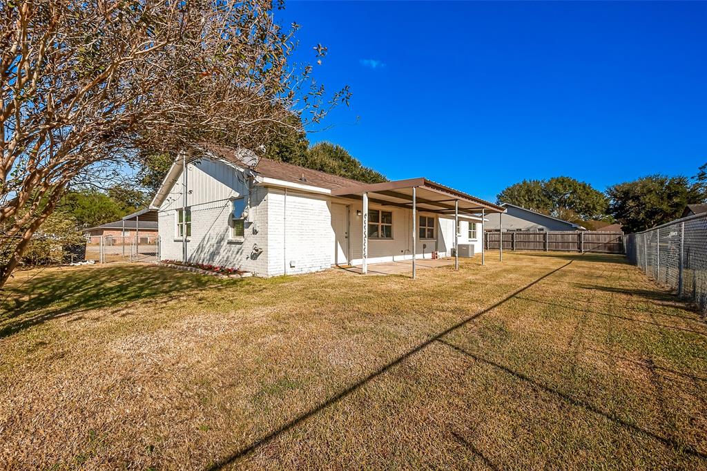 6317 Bowers Street, Wallis, Texas image 43