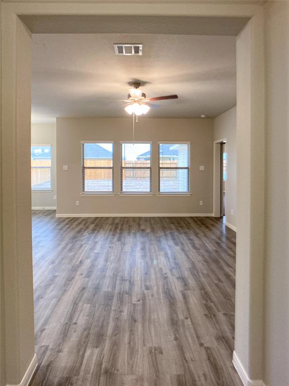 27203 Blue Pool Drive, Katy, Texas image 4