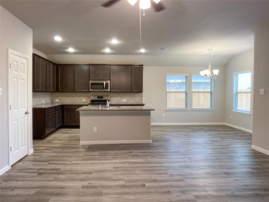 27203 Blue Pool Drive, Katy, Texas image 12