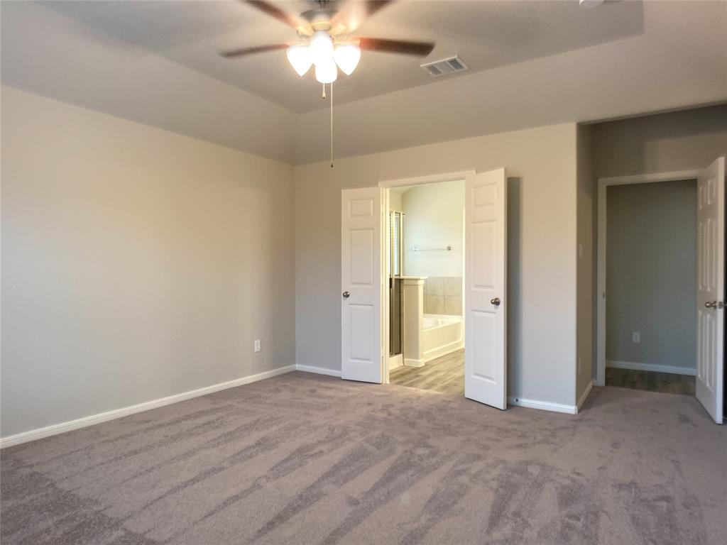27203 Blue Pool Drive, Katy, Texas image 15